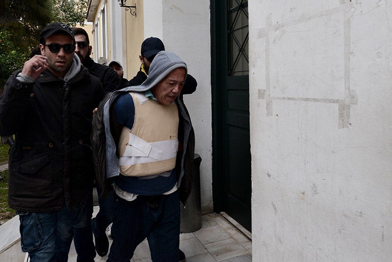 Δολοφονία Δώρας: Τα κλεμμένα καντήλια, οι ματωμένες χαρτοπετσέτες και η μοιραία διαδρομή